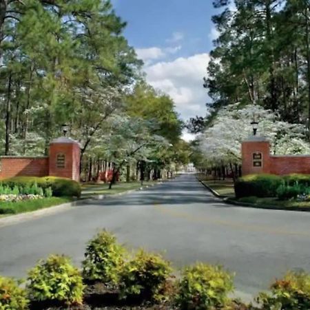 Comfortable Cottage On The Blue Mile - Close To Gsu! Statesboro Eksteriør bilde